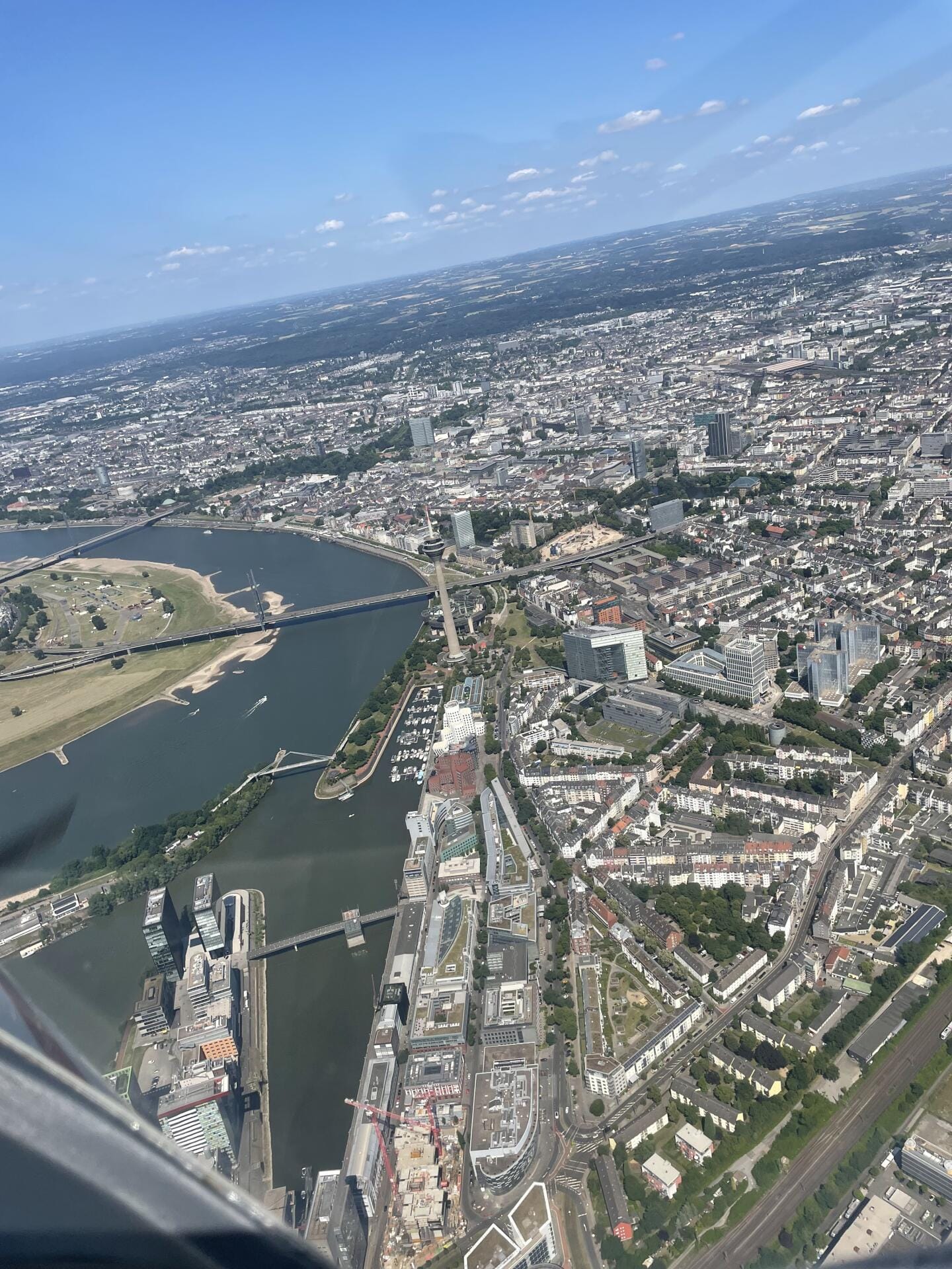 Bahnhofskapelle und die schönste Stadt am Rhein!