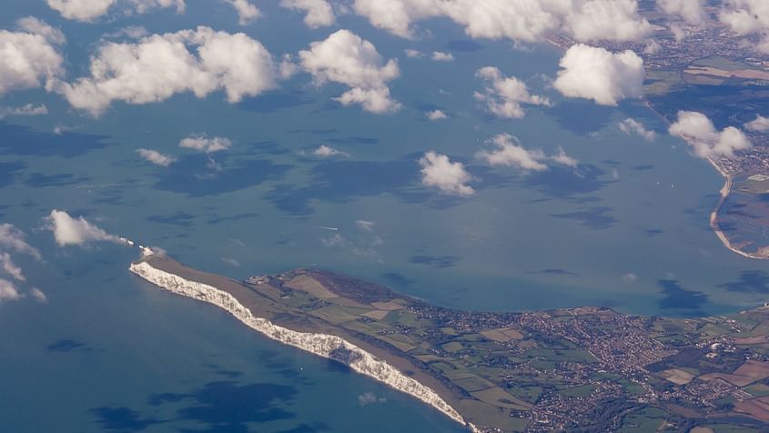 Join me on a flight to Isle of Wight for the day!