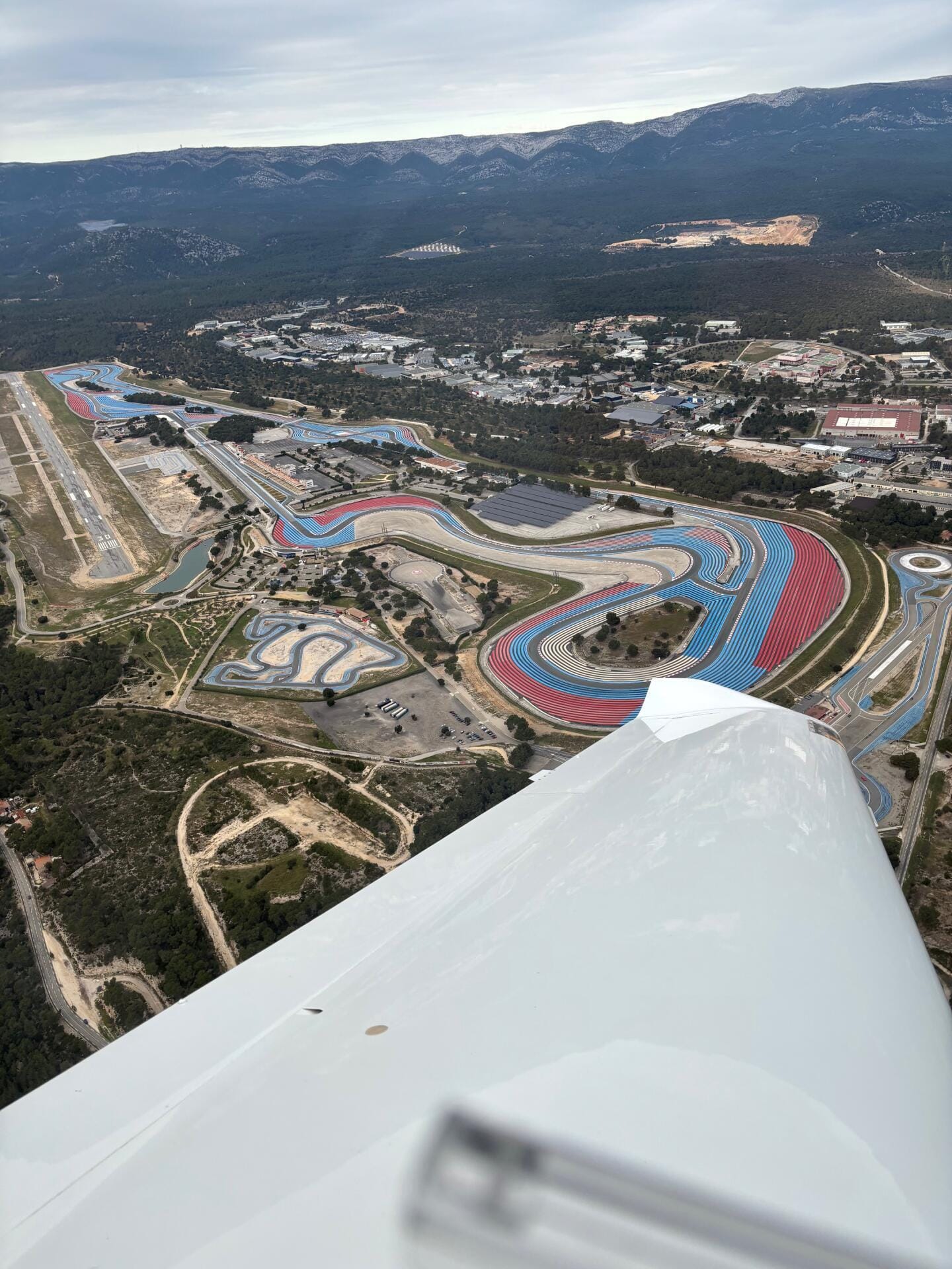 Des Calanques au Castellet !