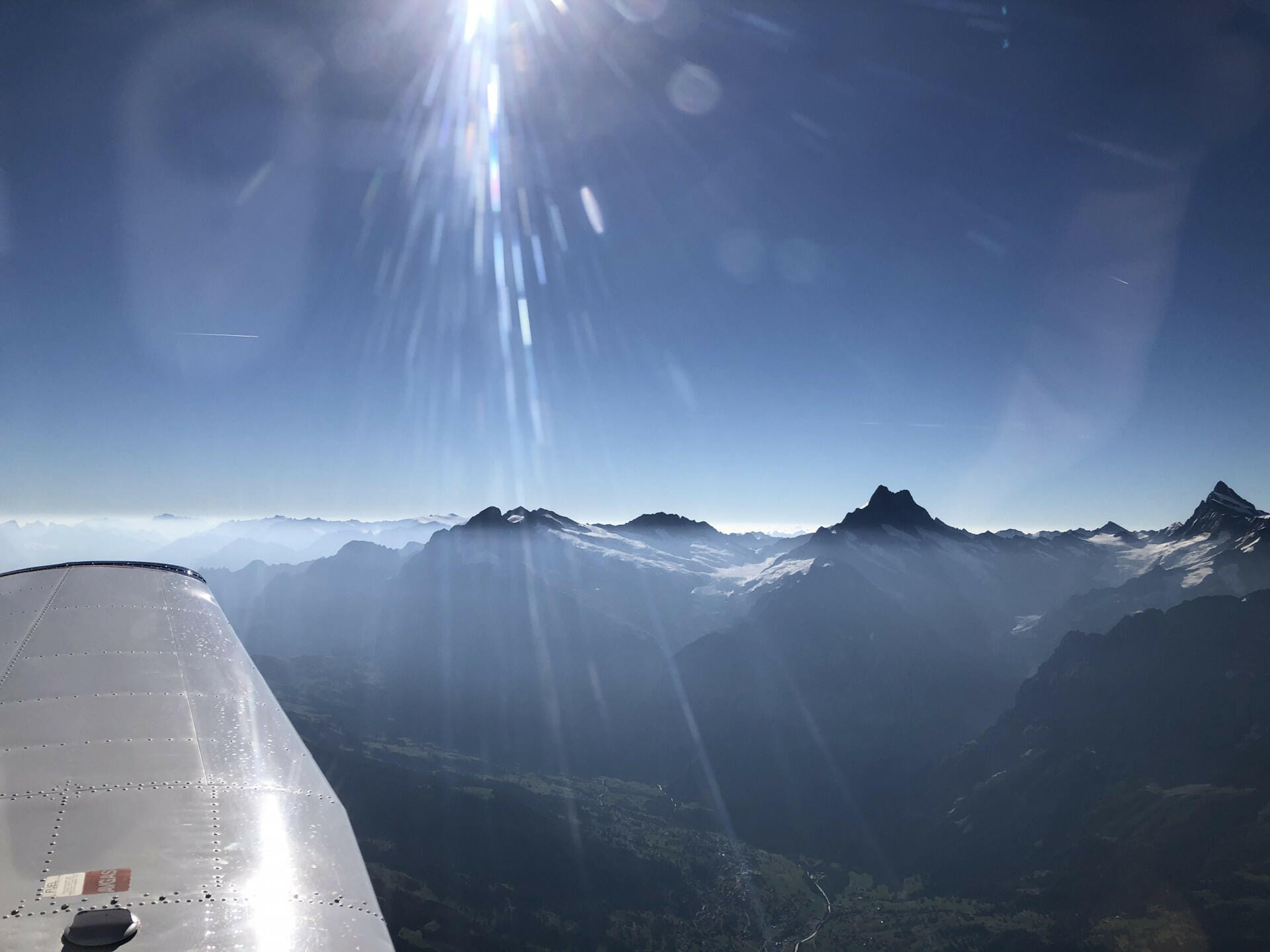 Blick zu den Berner Alpen