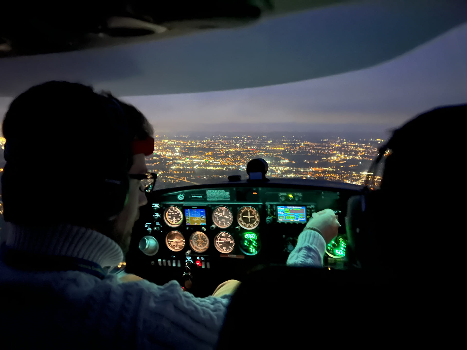 Vol au coucher du soleil ou de nuit / Sunset or night flight