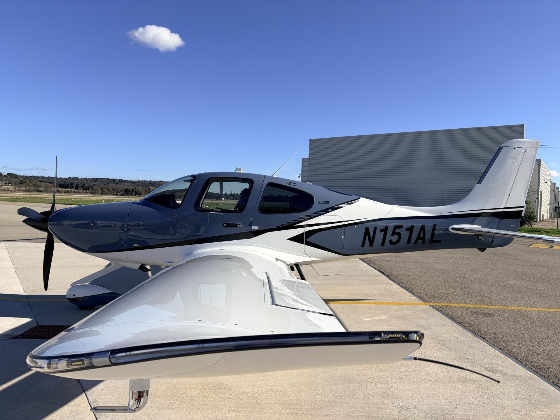 Cirrus SR22 T