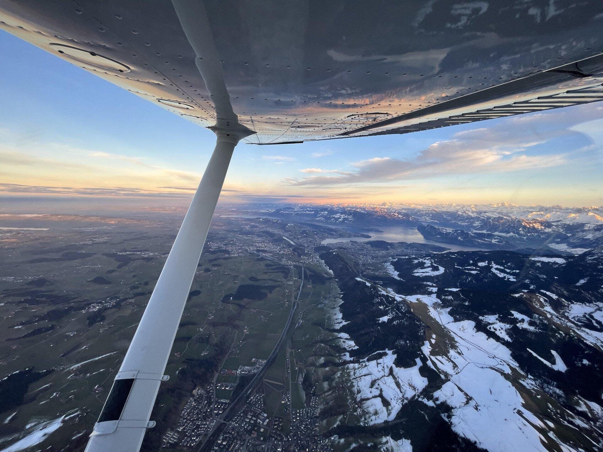 Ah! ⭐ Säntis hautnah – der Geheimtipp unter den Alpenflügen
