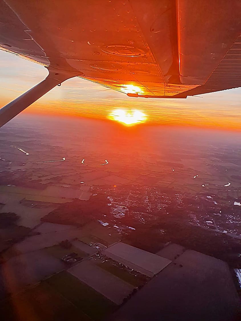 60min & bis 3 Pers: Rundflug über Hannover & Region