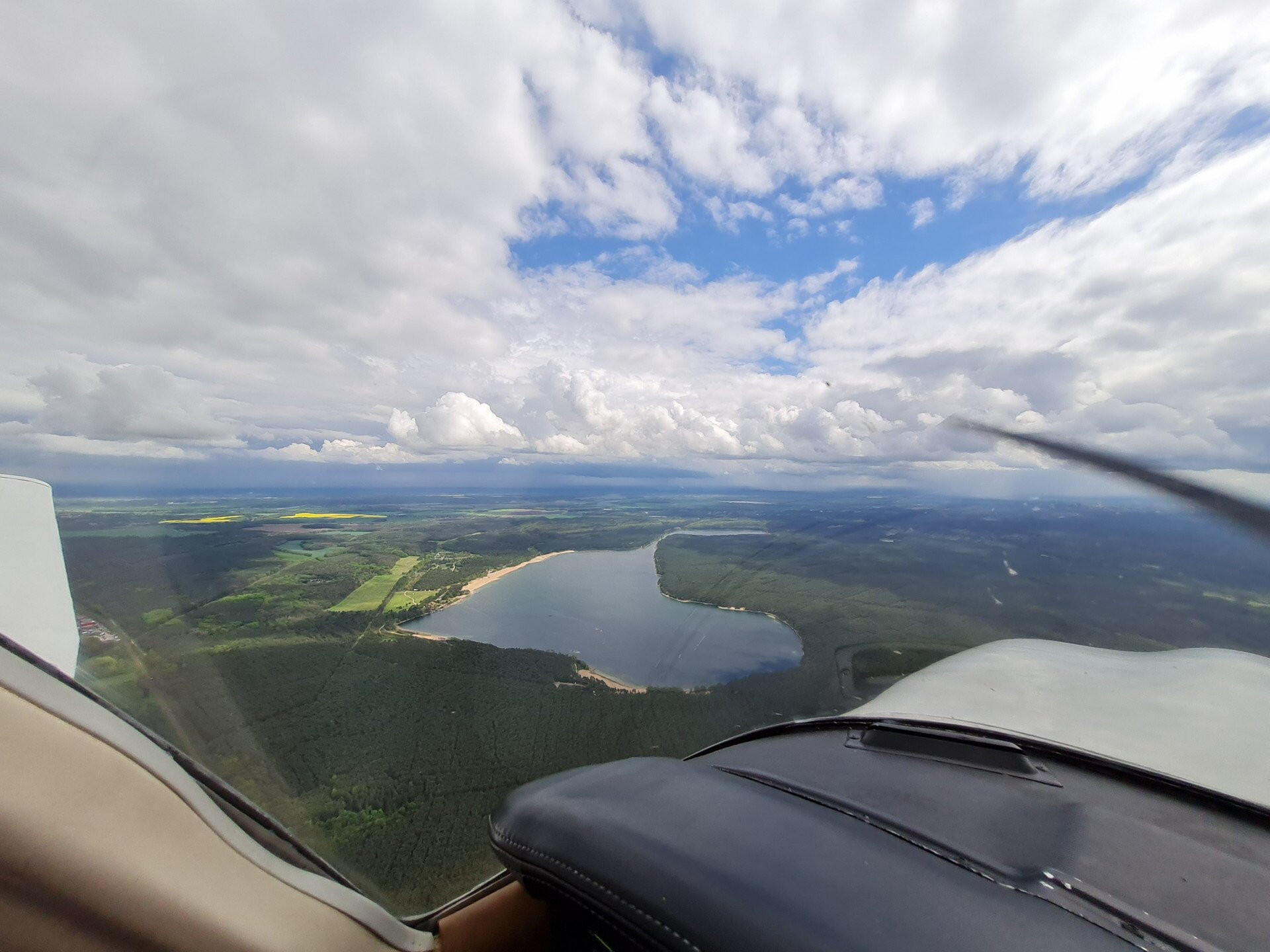 Flug über Frankfurt/O. nach Eisenhüttenstadt ( Kaffe&Kuchen)