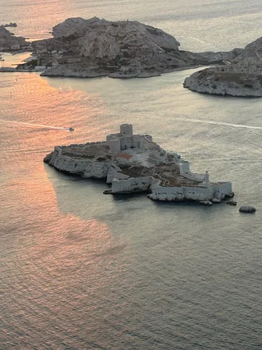 Vol panoramique : Provences, Calanques et Côte bleue