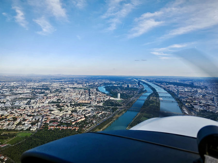 Atemberaubender Flug über Wien