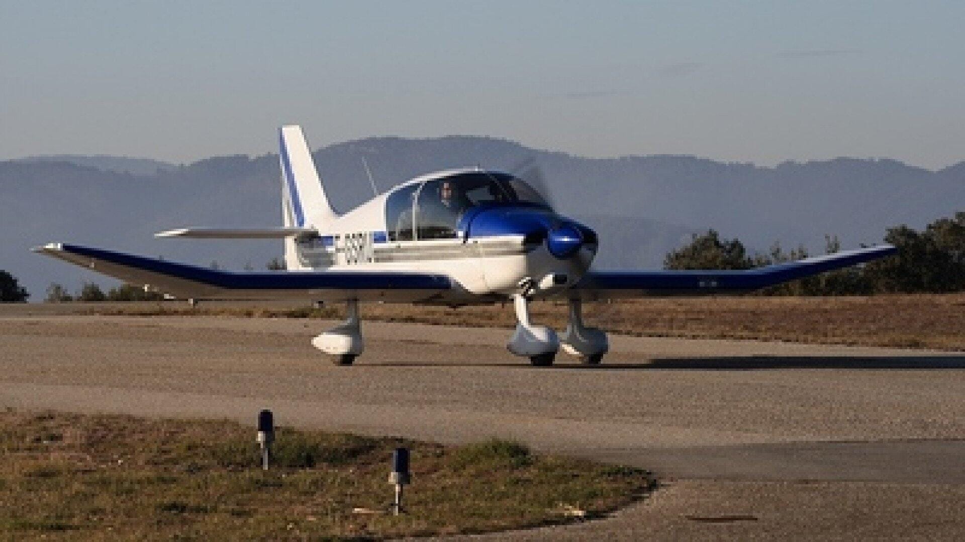 Robin DR400 - 120HP