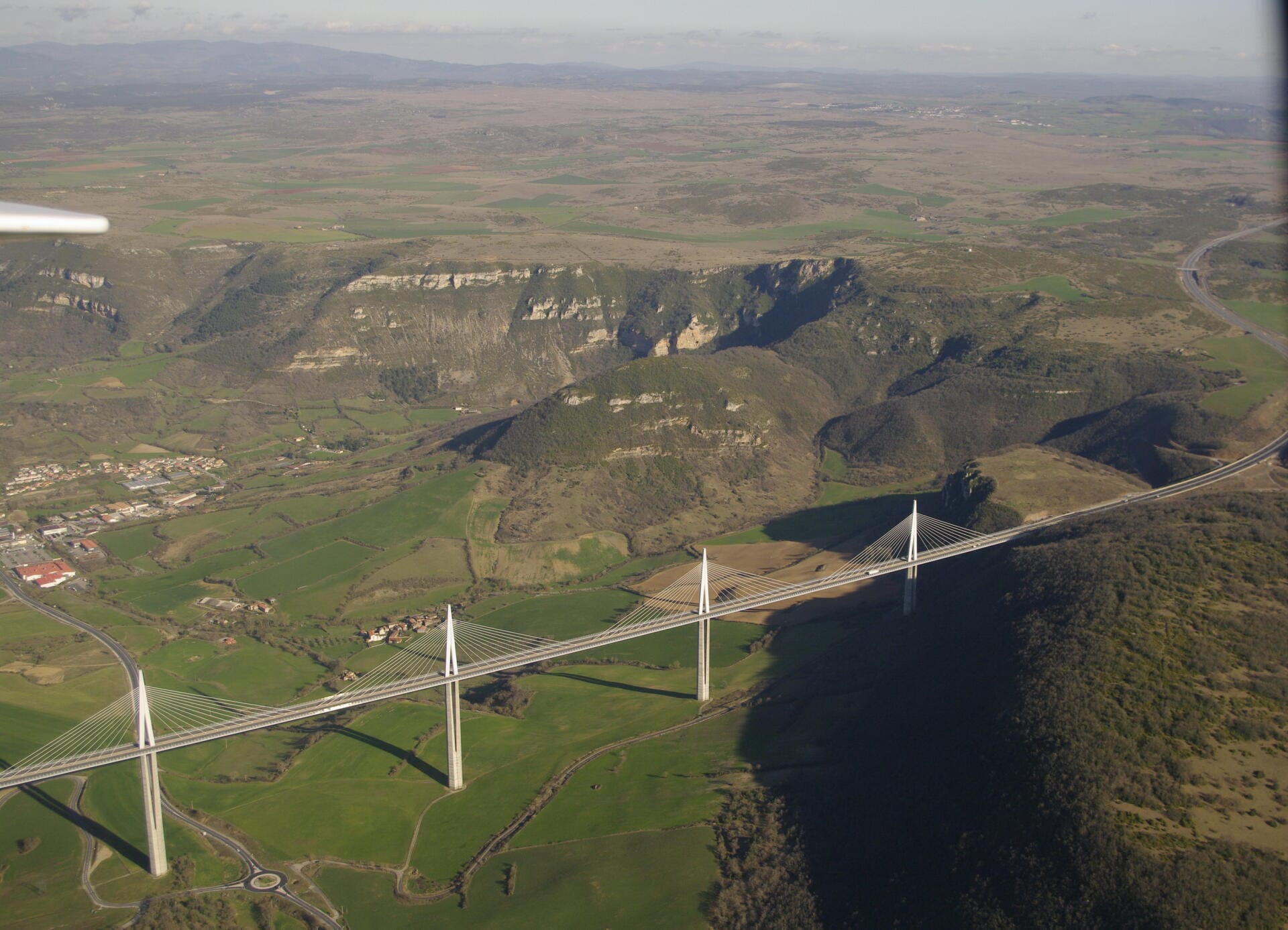 Albi-Gorges du Tarn-Viaduc de Millau-Lacs de Montagne Noire
