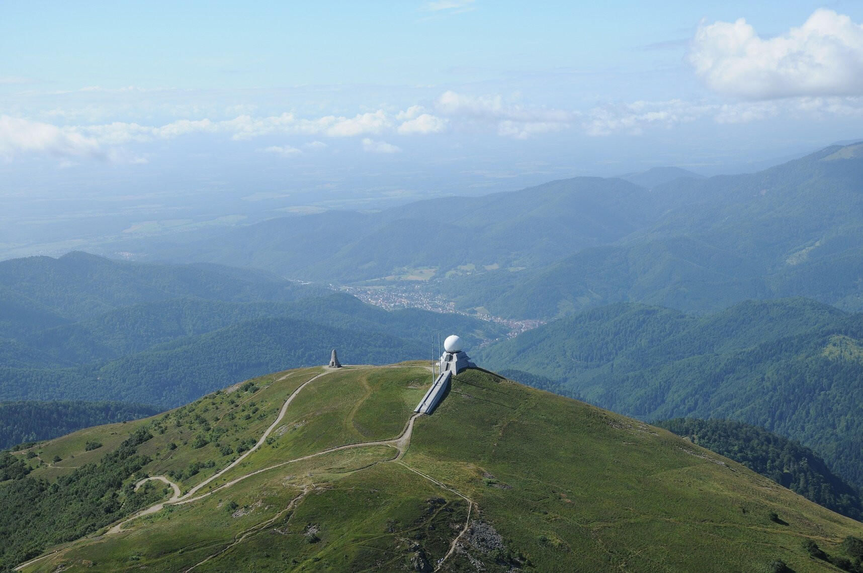 Sommets vosgiens - Des ballons aux chateaux