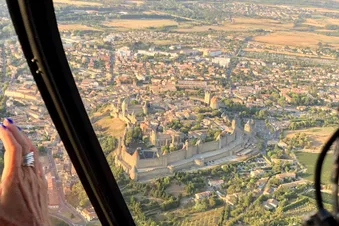 Carcassonne et ses alentours en Hélicoptère - 20m