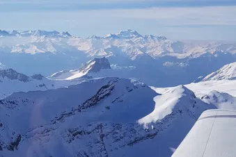 Vol dans les Alpes depuis Lausanne