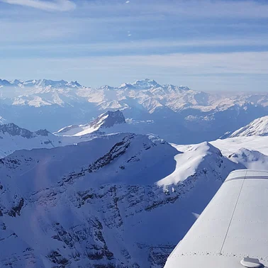 Vol dans les Alpes depuis Lausanne