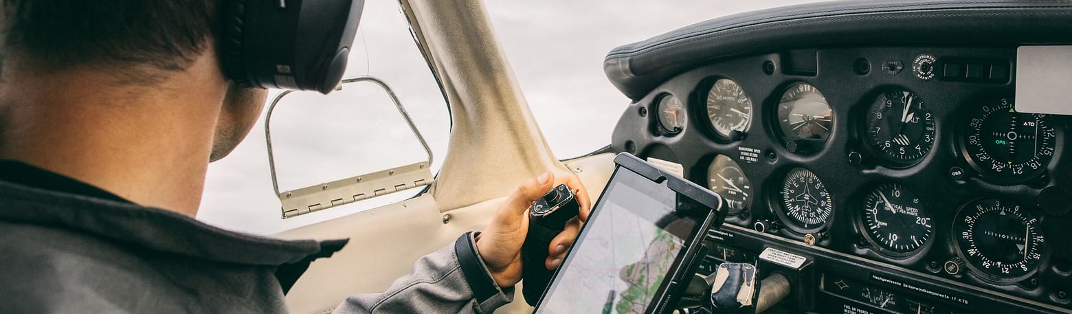 Cockpit of a light aircraft