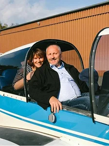 Couple in aircraft
